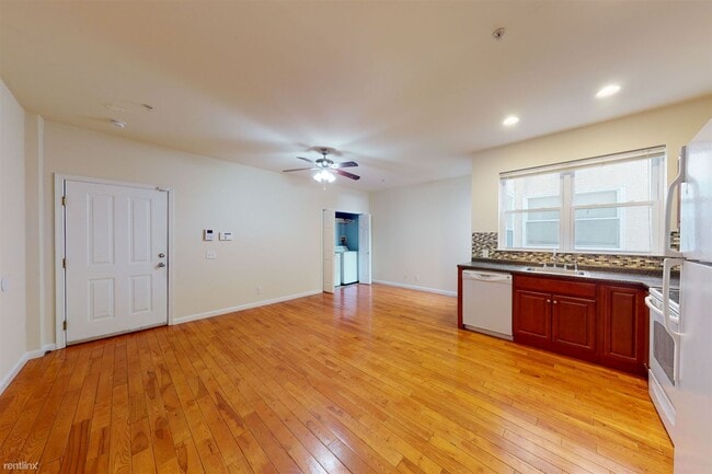 Building Photo - 4 br, 2 bath Duplex - 1731 CECIL B MOORE A...