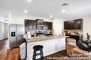 Foto del edificio - 7226 Altair Loop