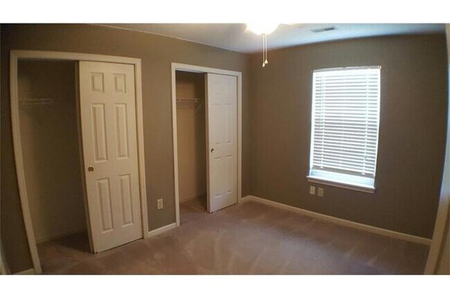 Building Photo - 10306 Whitewater Lane