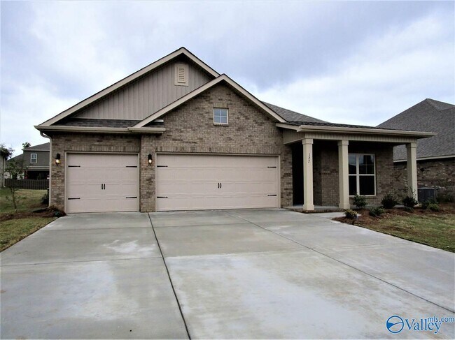 Building Photo - 127 Mary Caudle Wy