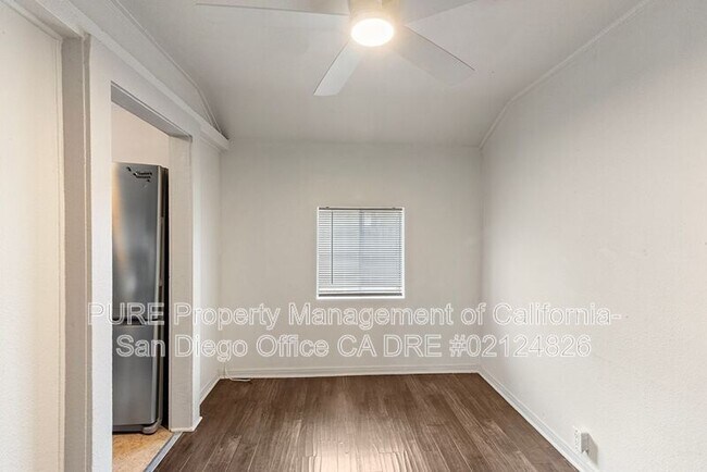 Foto del edificio - 3219 1/2 L St