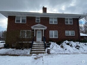 Building Photo - 4400 University Ave