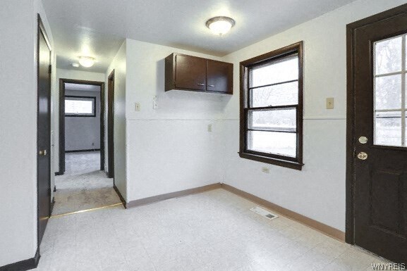 Foto del edificio - 3319 McKinley Pkwy