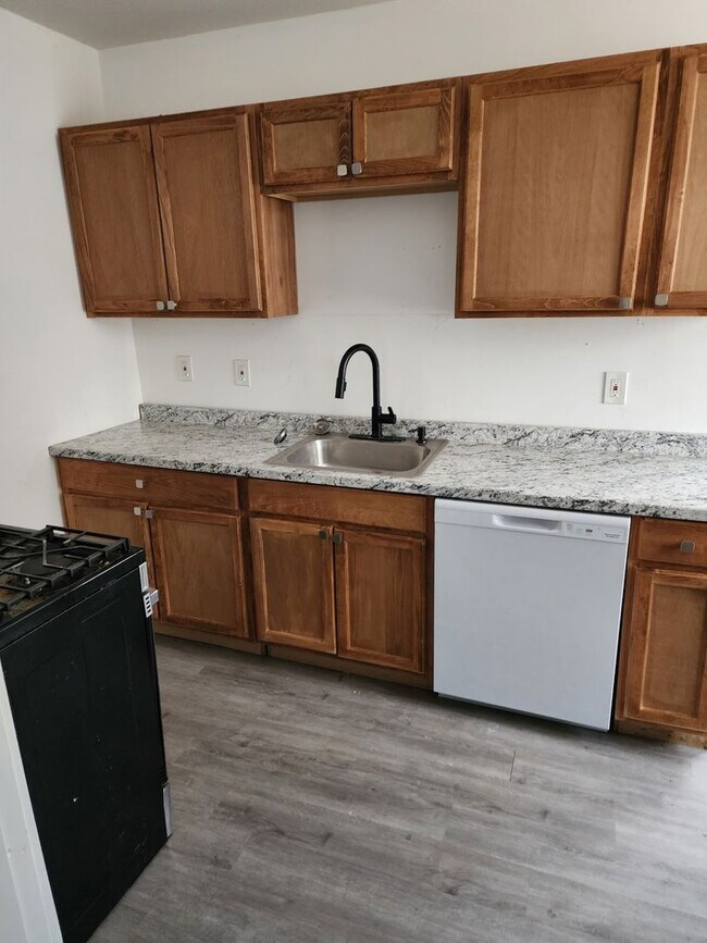 Foto del edificio - 11790 Outer Dr E