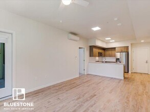 Interior Photo - The Woods on Marquam Hill