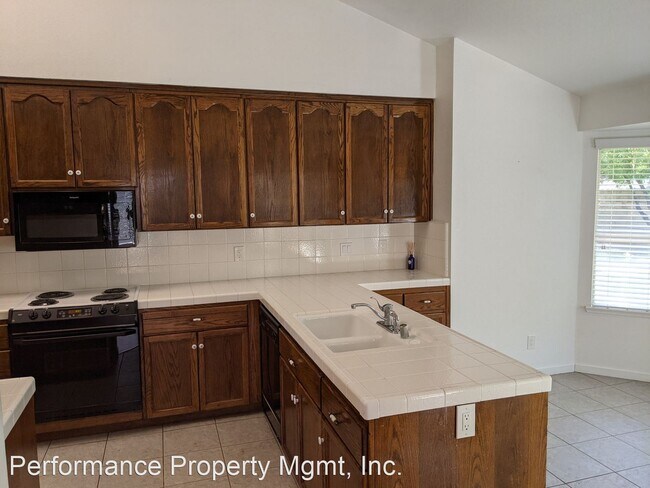 Foto del edificio - 3 br, 2 bath House - 10645 N. Coronado Circle