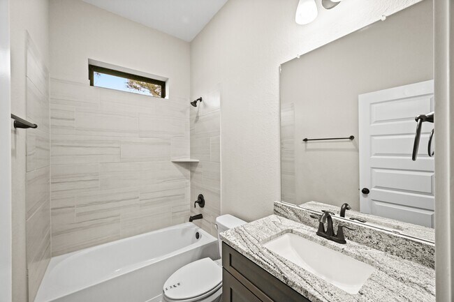 Building Photo - 15914 Dedication Dr