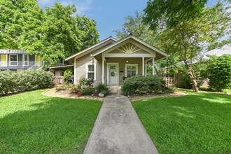 Building Photo - 4408 Avenue C