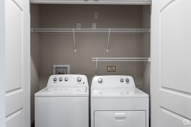 ¡Lavadora y secadora en cada apartamento! - Aventura at Wild Horse Creek