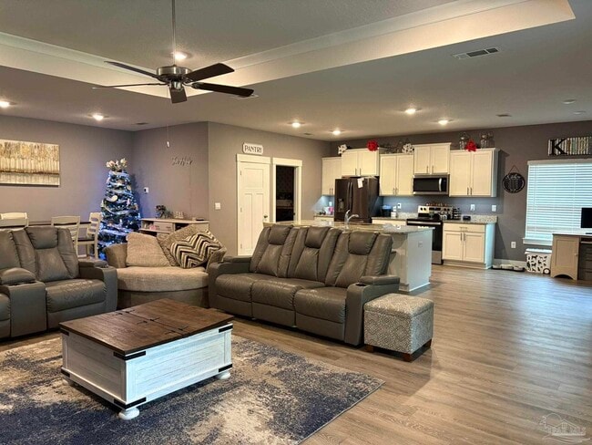 Building Photo - 1458 Ballyhoo Dr