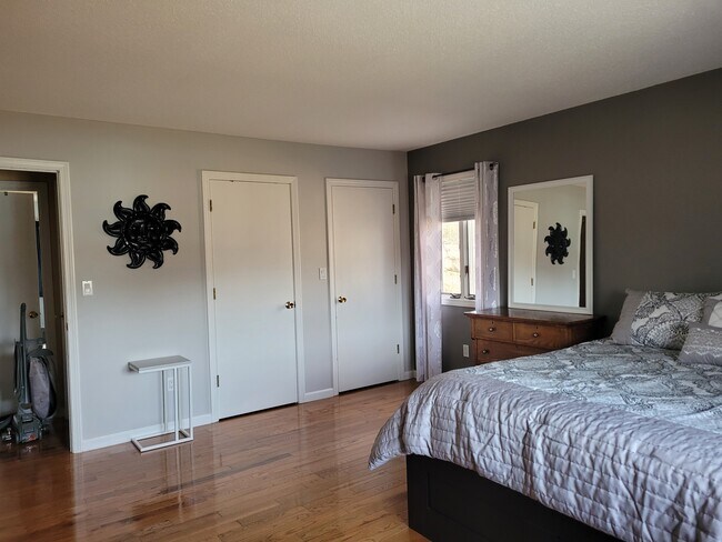 Building Photo - 235 West St