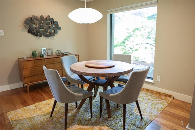 Foto del edificio - 2937 Forest Hills Ln