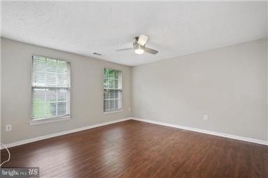 Foto del edificio - 13107 Briarcliff Terrace