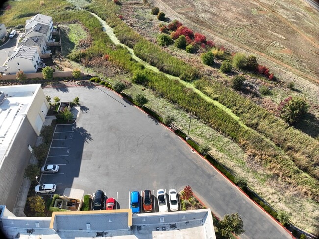 3D Exterior - Tricon Sunridge