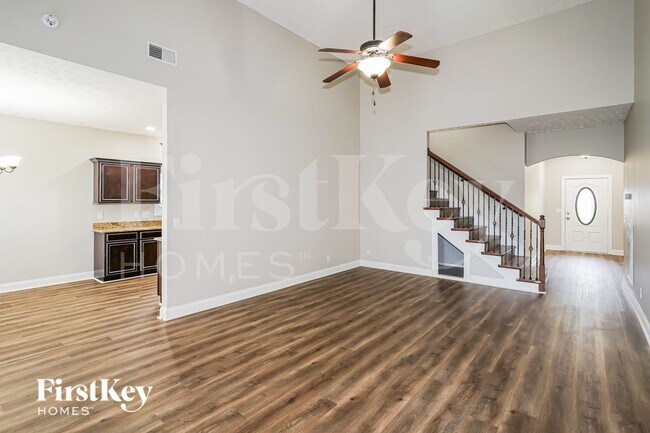 Foto del edificio - 848 Cherry Blossom Ln