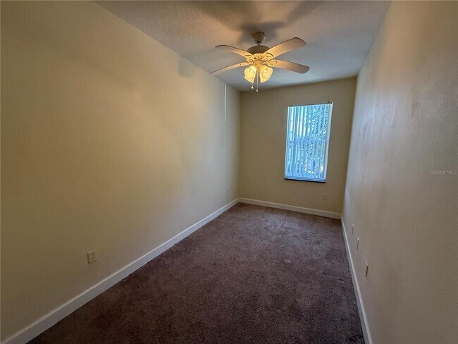 Foto del edificio - 608 Cornerstone Dr