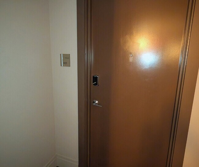 Foto del edificio - 1102 S Eads St