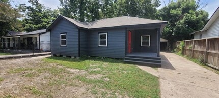Building Photo - 54 De Boll St