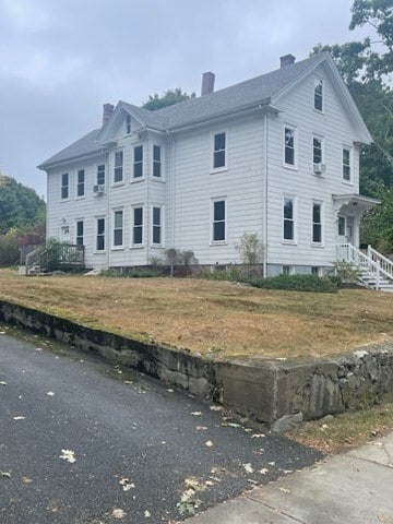 Building Photo - 66 Linwood Ave