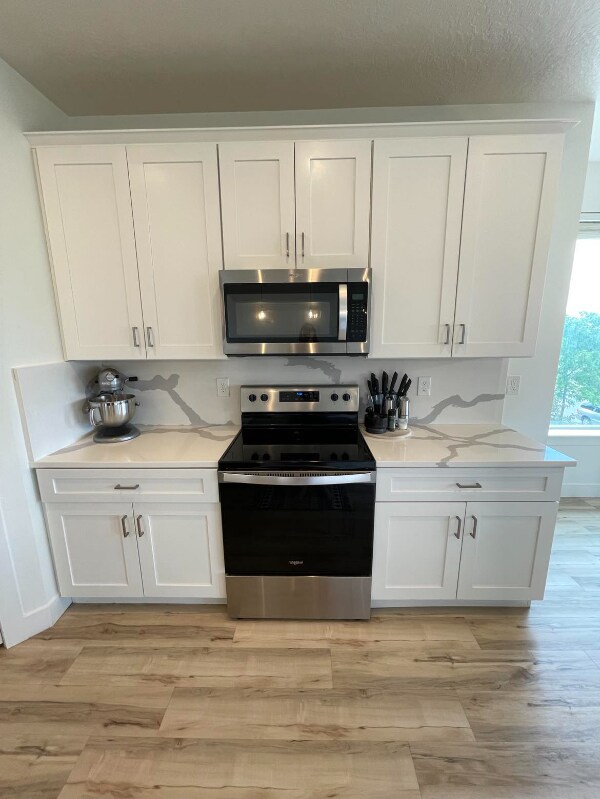 Building Photo - 584 Lewski Ln