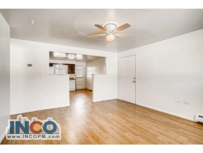 Foto del edificio - 290 S Hoyt St