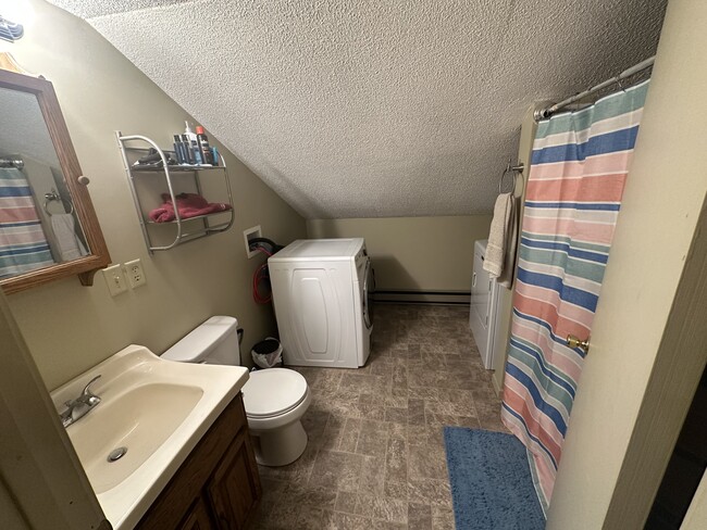 Building Photo - 5816 NY-5