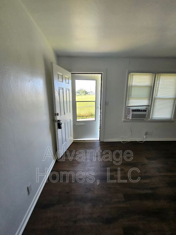 Foto del edificio - 1007 N Scott Ave