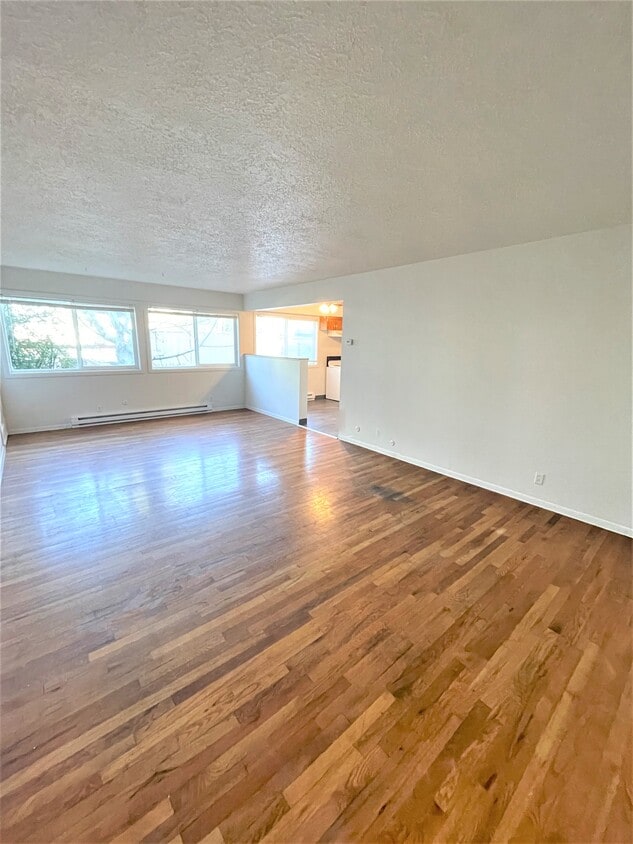 Primary Photo - 1840 N Killingsworth St