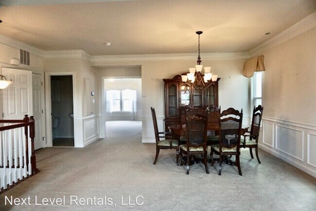 Building Photo - 3 br, 2.5 bath House - 251 Community Cente...
