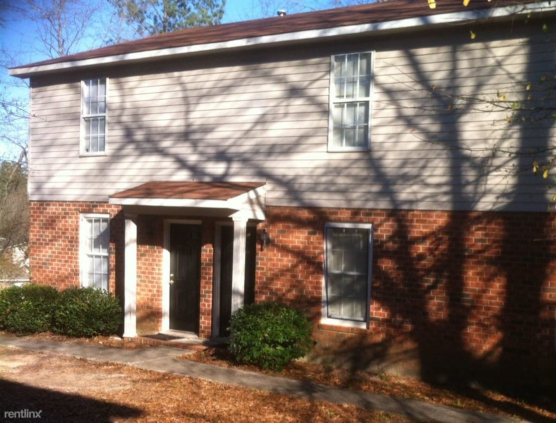 142 Chalet North Entrance Rd, North Augusta, SC 29841 Townhome