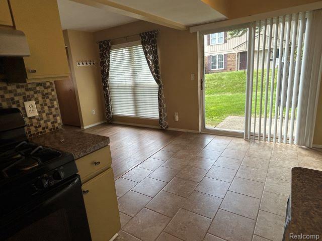 Building Photo - 34112 Garfield Cir