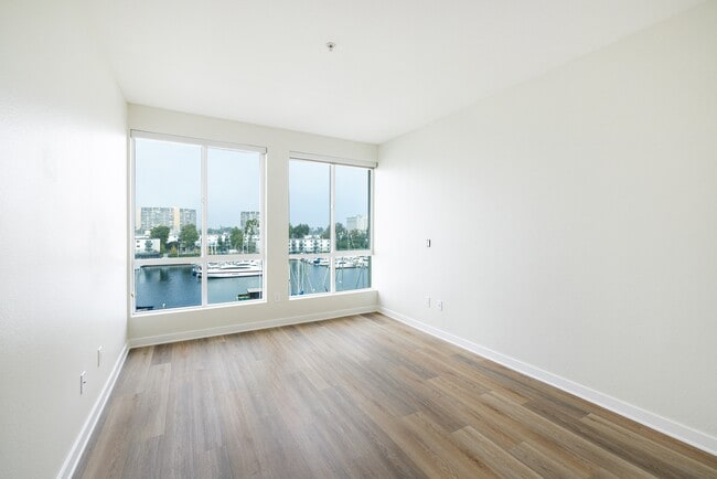 Building Photo - Riviera Collection