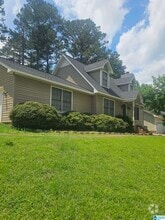 Building Photo - 1118 Berkshire Dr