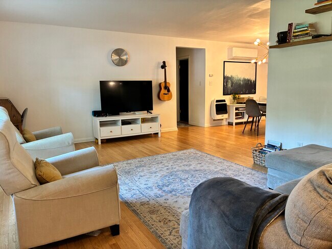 Foto del edificio - W150N7132 Country Ln