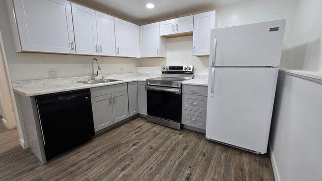 Photo - 7955 S 3685 W Apartment