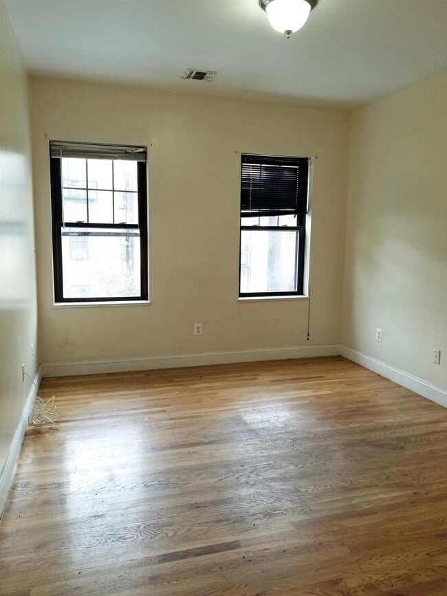 Foto del edificio - 510 25th St