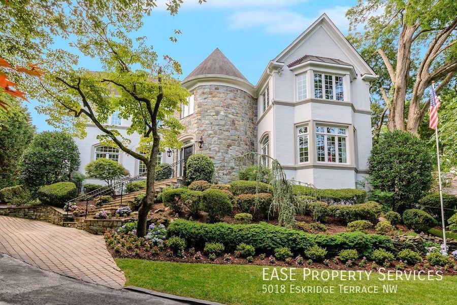 Foto principal - 5018 Eskridge Terrace NW