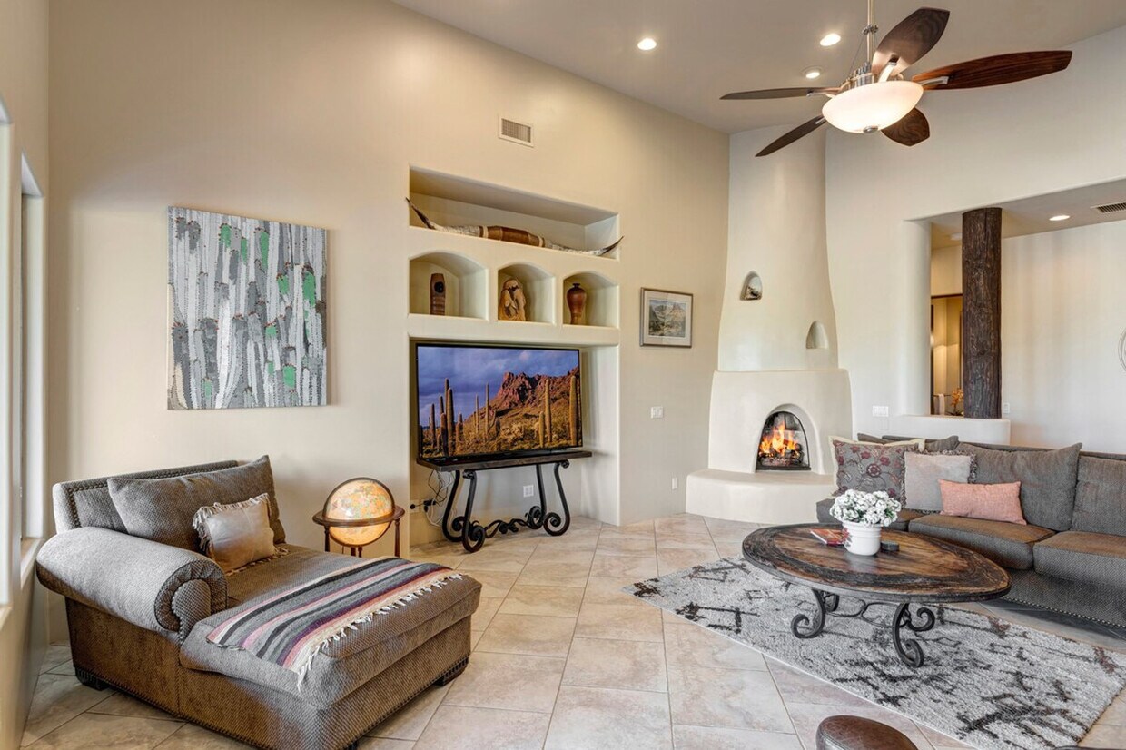 Foto principal - 14214 E Gamble Ln