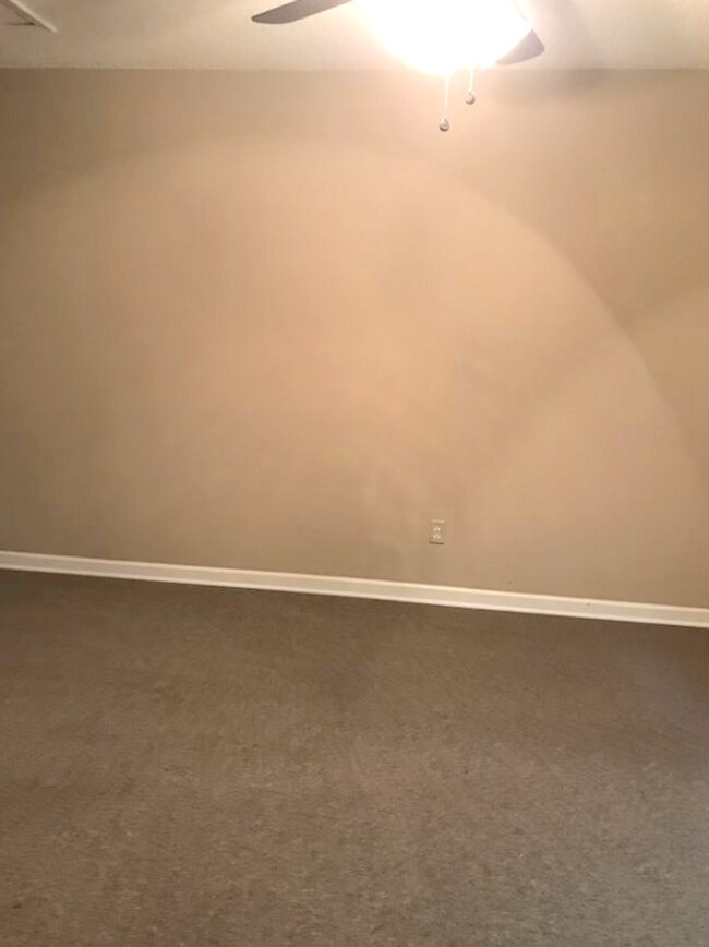 Foto del edificio - Bellwood House For Rent!