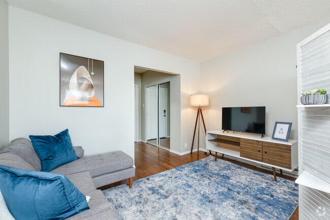 Studio - 500 SF - Ambassador Studios