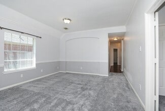 Building Photo - 3326 Appleton Dr
