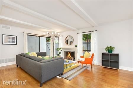 Building Photo - 3 br, 2 bath House - 616 Brookview Way # 64