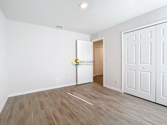 Building Photo - 11210 Rockwell Ave