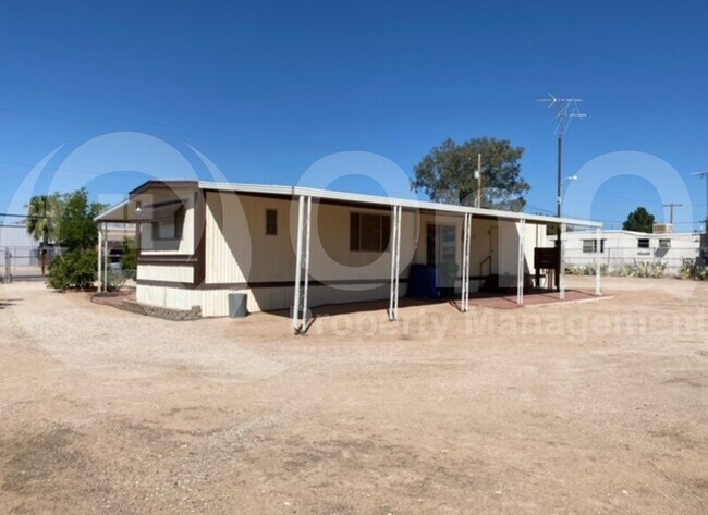 Foto del edificio - 3130 E Holladay St