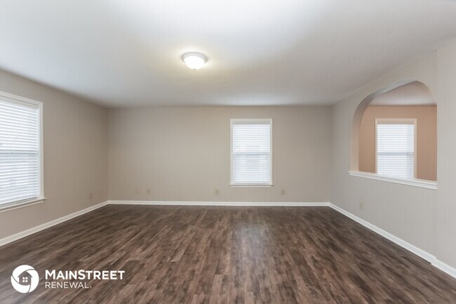 Building Photo - 309 Zander Woods Ct