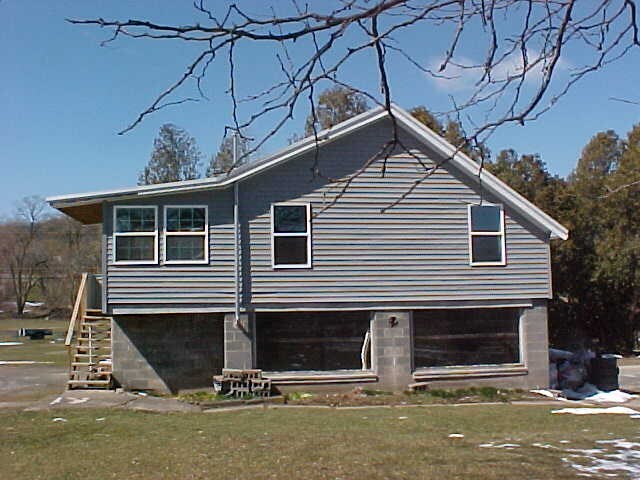 Primary Photo - 13 Kenchar Ln