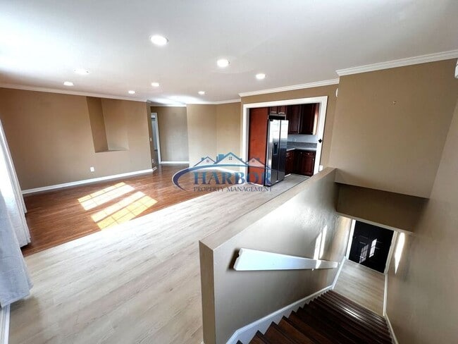 Foto del edificio - 8128 Devenir Ave