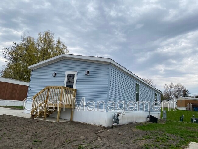 Building Photo - 31 Cornflower Ln