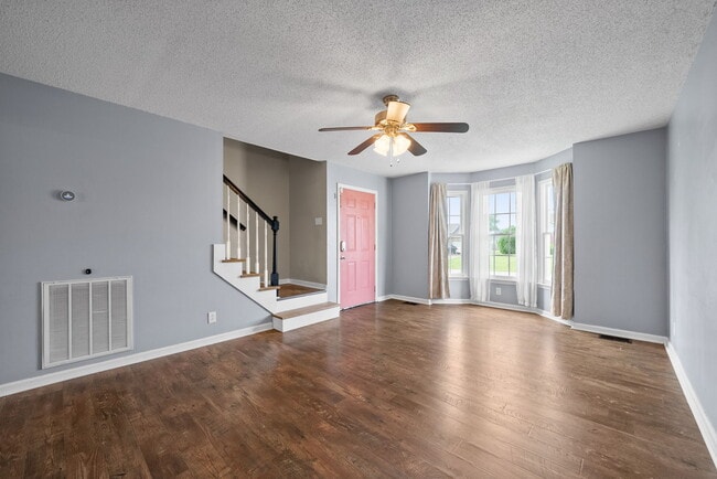 Building Photo - 3260 S Senseney Cir