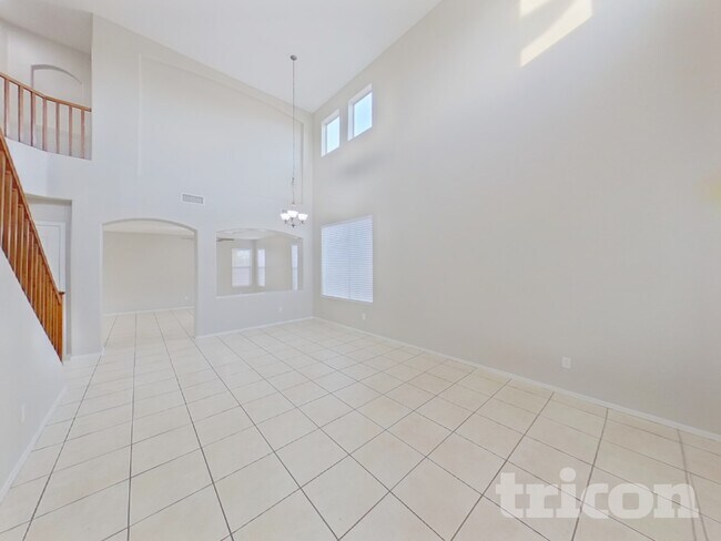 Foto del edificio - 21116 Alma Dr